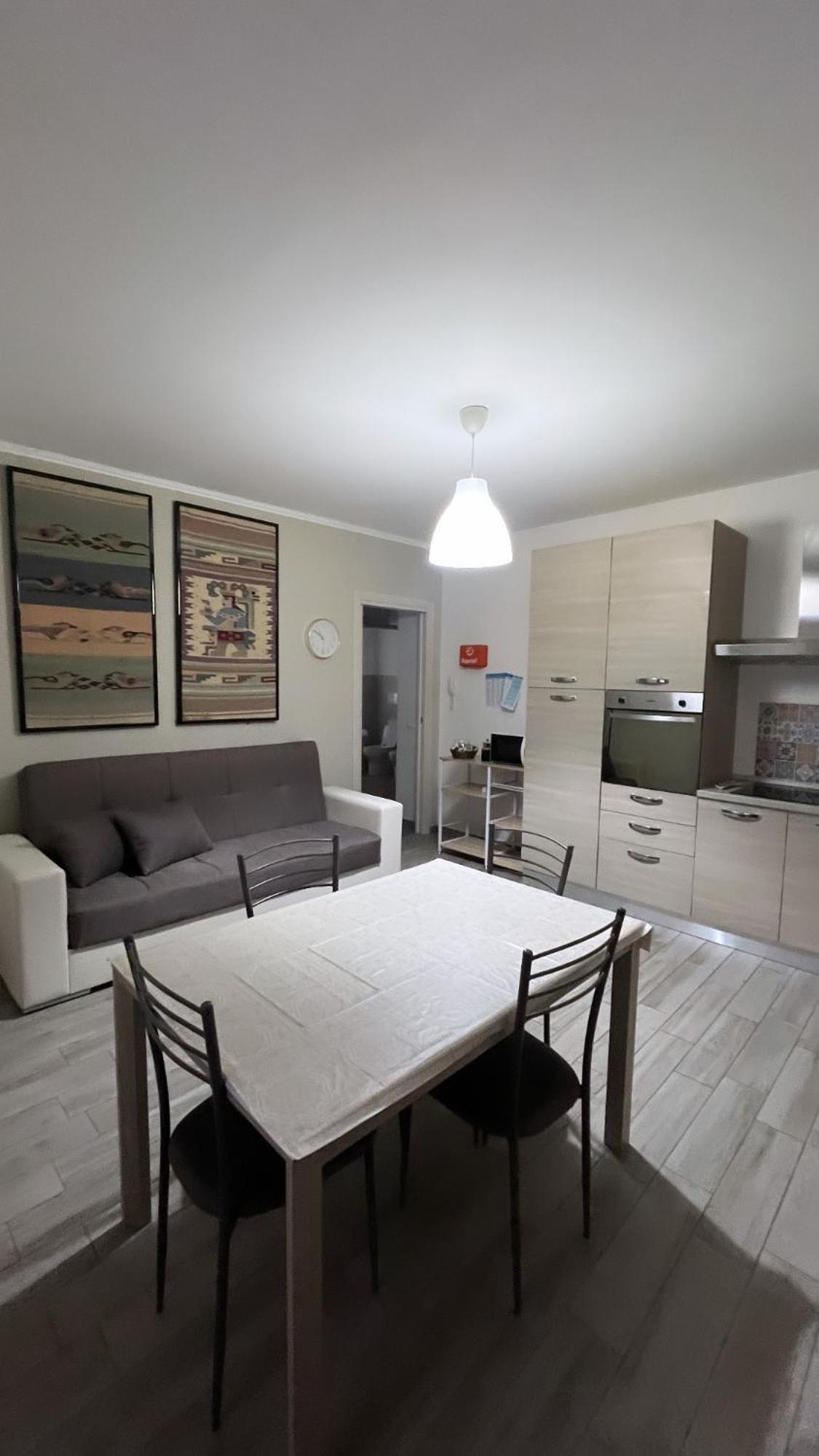 Santa Caterina Apartment เครมา ภายนอก รูปภาพ